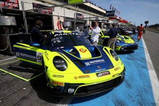 #96 - Rutronik Racing - Patric NIEDERHAUSER - Sven MÜLLER - Julien ANDLAUER - Porsche 911 GT3 R (992) 
