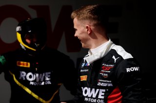#998 - Rowe Racing - Dan HARPER - BMW M4 GT3 

