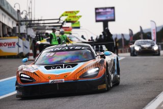 #27 - Optimum Motorsport - Mark RADCLIFFE - Ollie MILLROY - Rob BELL - McLaren 720S GT3 EVO
