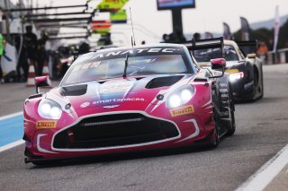 #36 - Walkenhorst Motorsport - Tim CRESWICK - Mex JANSEN - Ben GREEN - Aston Martin Vantage AMR GT3 EVO
