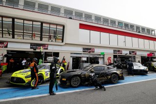 #64 - Proton Competition - Frédéric VERVISCH - Christopher MIES – Dennis OLSEN - Ford Mustang GT3 
