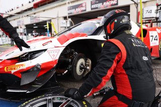 #74 - Kessel Racing - John HARTSHORNE - Ben TUCK -  Matthew BELL - Ferrari 296 GT3
