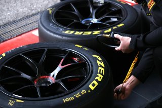 Pirelli
