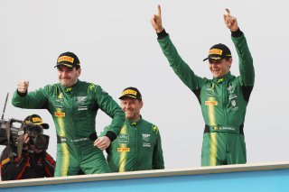 #11 - Comtoyou Racing - John DE WILDE - Kobe PAUWELS - Job VAN UTEIRT - Aston Martin Vantage AMR GT3 EVO
