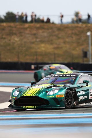 #12 - Comtoyou Racing - Nicolas BAERT - Esteban MUTH - Sebastian ØGAARD - Aston Martin Vantage AMR GT3 EVO
