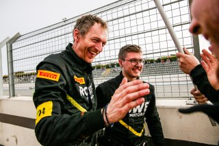 #998 - Rowe Racing - Max HESSE - Dan HARPER - Augusto FARFUS - BMW M4 GT3 Pitlane Celebrations
