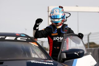 #998 - Rowe Racing - Max HESSE - Dan HARPER - Augusto FARFUS - BMW M4 GT3 
