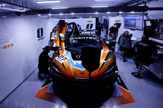 #27 - Optimum Motorsport - Mark RADCLIFFE - Ollie MILLROY - Rob BELL - McLaren 720S GT3 EVO 
