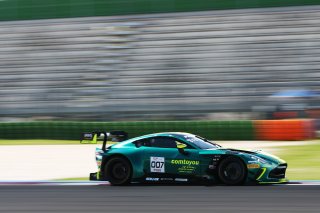 #7  Comtoyou Racing  Mattia DRUDI  Nicolas BAERT  Aston Martin Vantage AMR GT3 EVO
