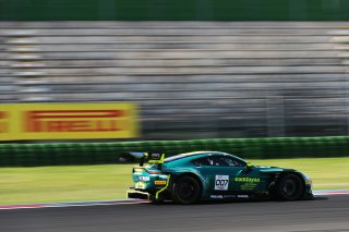 #7  Comtoyou Racing  Mattia DRUDI  Nicolas BAERT  Aston Martin Vantage AMR GT3 EVO
