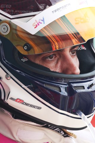 #93 - Sky Tempesta Racing - Eddie CHEEVER  - Ferrari 296 GTB
