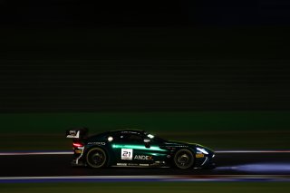 #21  Comtoyou Racing  Matisse LISMONT  James JAKES  Aston Martin Vantage AMR GT3 EVO
