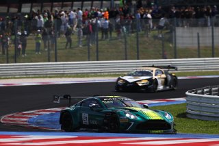 #21  Comtoyou Racing  Matisse LISMONT  James JAKES  Aston Martin Vantage AMR GT3 EVO
