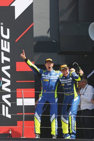 #46  Team WRT  Maxime MARTIN  Valentino ROSSI  BMW M4 GT3
