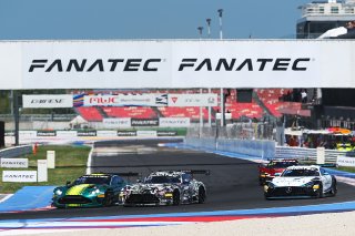 #90  Madpanda Motorsport  Exequiel PEREZ COMPANC  Phil KEEN - Mercedes-AMG GT3
