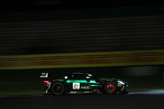 #21  Comtoyou Racing  Matisse LISMONT  James JAKES  Aston Martin Vantage AMR GT3 EVO
