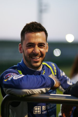 #96 - Rutronik Racing  Patric NIEDERHAUSER  Sven MULLER  Porsche 911 GT3 R (992)
