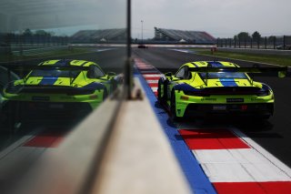 #97 - Rutronik Racing - Dustin BLATTNER - Dennis MARSCHALL - Porsche 911 GT3 R (992)
