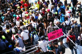 Fans on the Pitwalk
