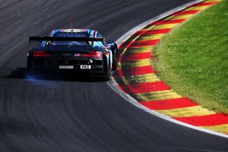 #28 - Haas RT - Dennis LIND - Jan HEYLEN - Simon GACHET - Audi R8 LMS GT3 EVO II 