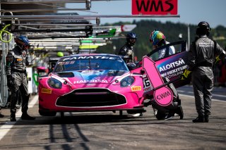 #36 - Walkenhorst Motorsport - Tim CRESWICK - Mex JANSEN - Ben GREEN - Bijoy GARG - Aston Martin Vantage AMR GT3 EVO 