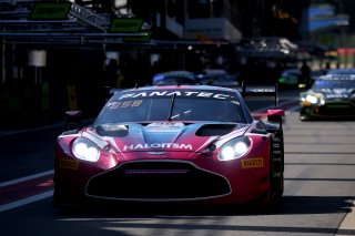 #36 - Walkenhorst Motorsport - Tim CRESWICK - Mex JANSEN - Ben GREEN - Bijoy GARG - Aston Martin Vantage AMR GT3 EVO 