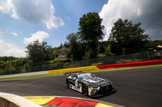 #77 - Haupt Racing Team - Arjun MAINI - Jusuf OWEGA - Michele BERETTA - Mercedes-AMG GT3 EVO 