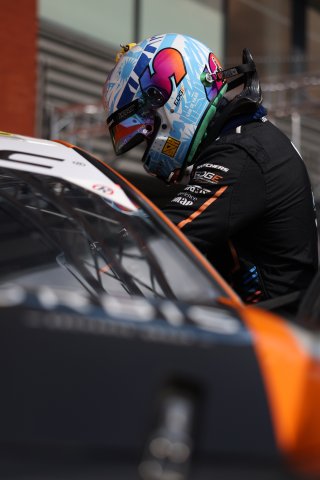 #30 - OQ By OMAN RACING - Ahmad AL HARTHY - Sam DE HAAN - Jens KLINGMANN - Calan WILLIAMS - BMW M4 GT3 