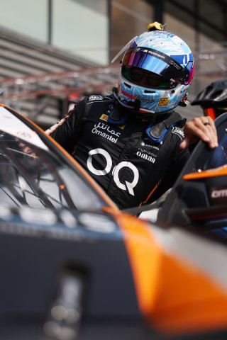 #30 - OQ By OMAN RACING - Ahmad AL HARTHY - Sam DE HAAN - Jens KLINGMANN - Calan WILLIAMS - BMW M4 GT3 