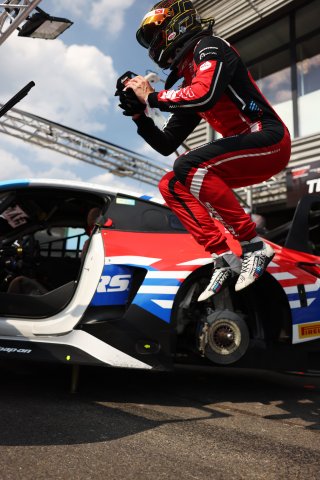#32 - Team WRT  - Charles WEERTS - BMW M4 GT3 