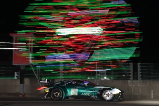 #21 - Comtoyou Racing - Charles CLARK - Sam DEJONGHE - Matisse LISMONT - Xavier MAASSEN - Aston Martin Vantage AMR GT3 EVO 