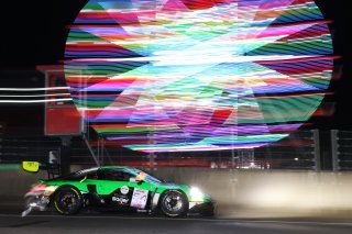 #54 - Dinamic GT - Philipp SAGER - Marvin DIENST - Guilherme MOURA DE OLIVEIRA - Christopher ZOCHLING - Porsche 911 GT3 R (992) 