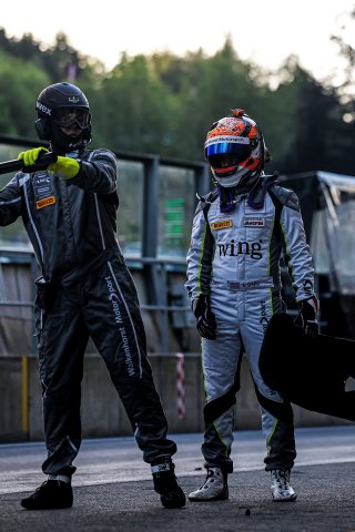 #36 - Walkenhorst Motorsport - Bijoy GARG - Aston Martin Vantage AMR GT3 EVO 