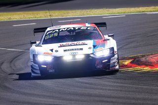 #25 - Sainteloc Racing - Paul EVRARD - Gilles MAGNUS - Jim PLA - Ugo DE WILDE - Audi R8 LMS GT3 EVO II 