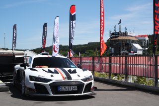 Audi R8 LMS GT2