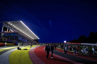 Fans night track walk