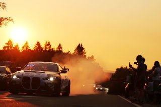 #17 - L'Espace Bienvenue - Ricardo VAN DER ENDE - Benjamin LESSENNES - BMW M4 GT4 G82 