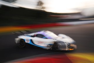 #100 - Team RJN - Alex BUNCOMBE - Chris BUNCOMBE - Jann MARDENBOROUGH - Josh Caygill - McLaren 720S GT3 EVO 