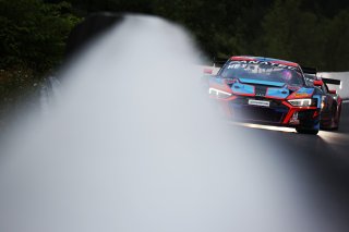 #28 - Haas RT - Dennis LIND - Jan HEYLEN - Simon GACHET - Audi R8 LMS GT3 EVO II 
