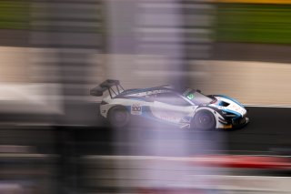 #100 - Team RJN - Alex BUNCOMBE - Chris BUNCOMBE - Jann MARDENBOROUGH - Josh Caygill - McLaren 720S GT3 EVO 