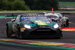 #21 - Comtoyou Racing - Charles CLARK - Sam DEJONGHE - Matisse LISMONT - Xavier MAASSEN - Aston Martin Vantage AMR GT3 EVO 