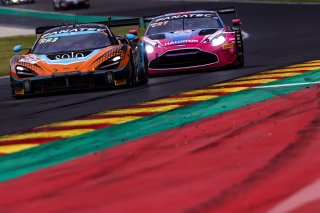 #27 - Optimum Motorsport - Mark RADCLIFFE - Ollie MILLROY - Fran RUEDA - Rob BELL - McLaren 720S GT3 EVO 