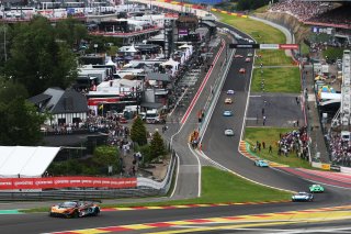 #27 - Optimum Motorsport - Mark RADCLIFFE - Ollie MILLROY - Fran RUEDA - Rob BELL - McLaren 720S GT3 EVO 
