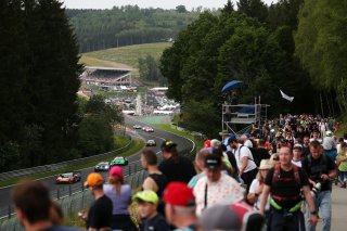 #27 - Optimum Motorsport - Mark RADCLIFFE - Ollie MILLROY - Fran RUEDA - Rob BELL - McLaren 720S GT3 EVO 
