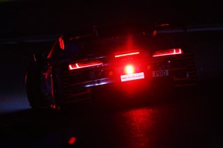 #28 - Haas RT - Dennis LIND - Jan HEYLEN - Simon GACHET - Audi R8 LMS GT3 EVO II 