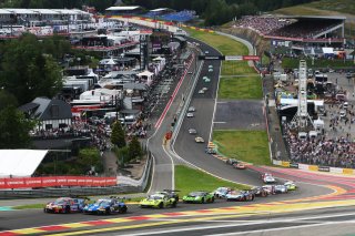 #28 - Haas RT - Dennis LIND - Jan HEYLEN - Simon GACHET - Audi R8 LMS GT3 EVO II 