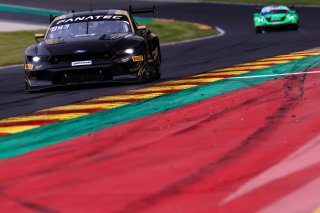 #64 - Proton Competition - Fr�d�ric VERVISCH - Christopher MIES - Dennis OLSEN - Ford Mustang GT3 