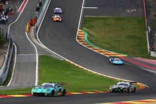 #992 - HubAuto Racing - Kevin Estre - Patrick Pilet - Laurens VANTHOOR - Porsche 911 GT3 R (992) 