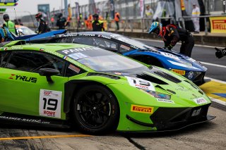 #19 - GRT - Grasser Racing Team - Mateo LLARENA - Loris CABIROU - Haytham QARAJOULI - Lamborghini Huracan GT3 EVO2 