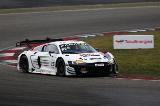 #25 - Sainteloc Racing - Paul EVRARD - Gilles MAGNUS - Jim PLA - Audi R8 LMS GT3 EVO II 